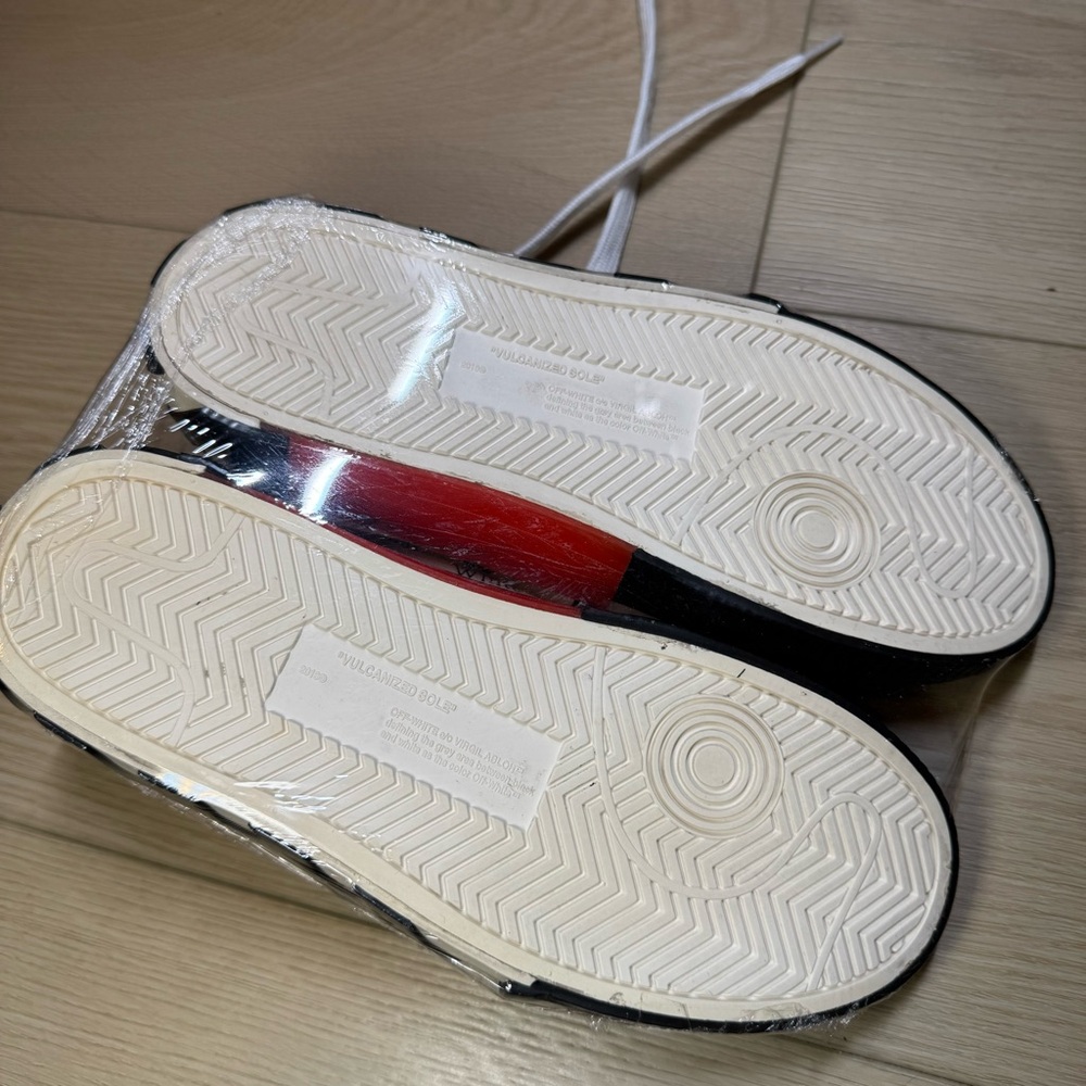 Off-White Shoes - image 8